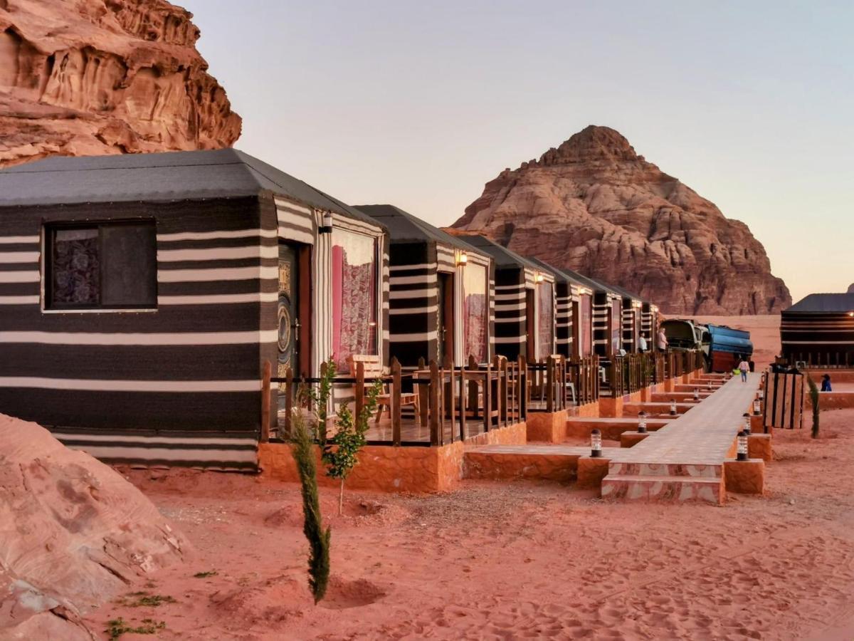 Hotel Faisal Wadi Rum Camp Esterno foto