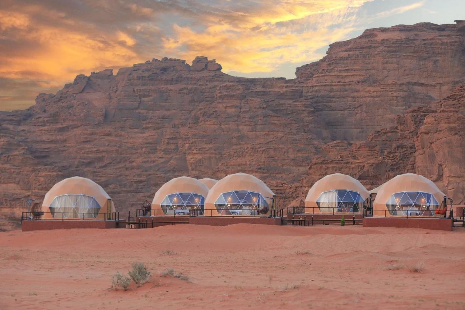 Hotel Faisal Wadi Rum Camp Esterno foto