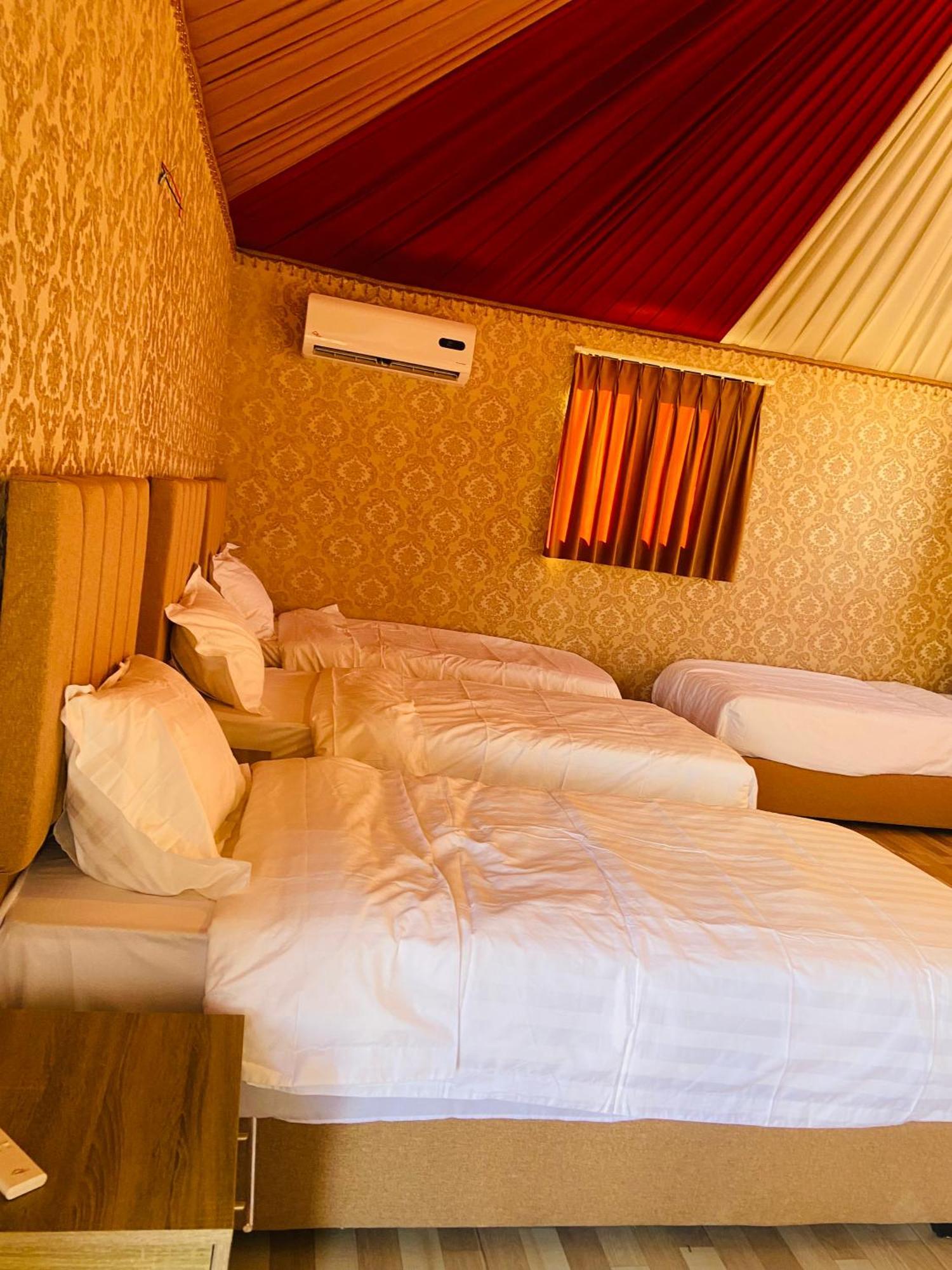 Faisal Wadi Rum Camp Esterno foto
