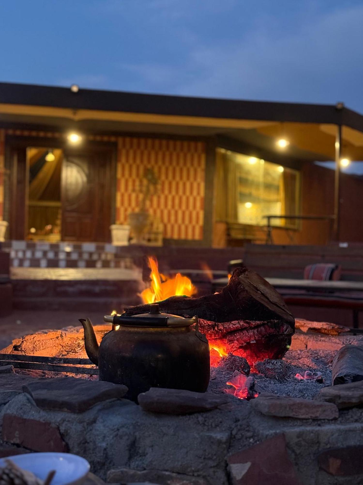 Faisal Wadi Rum Camp Esterno foto