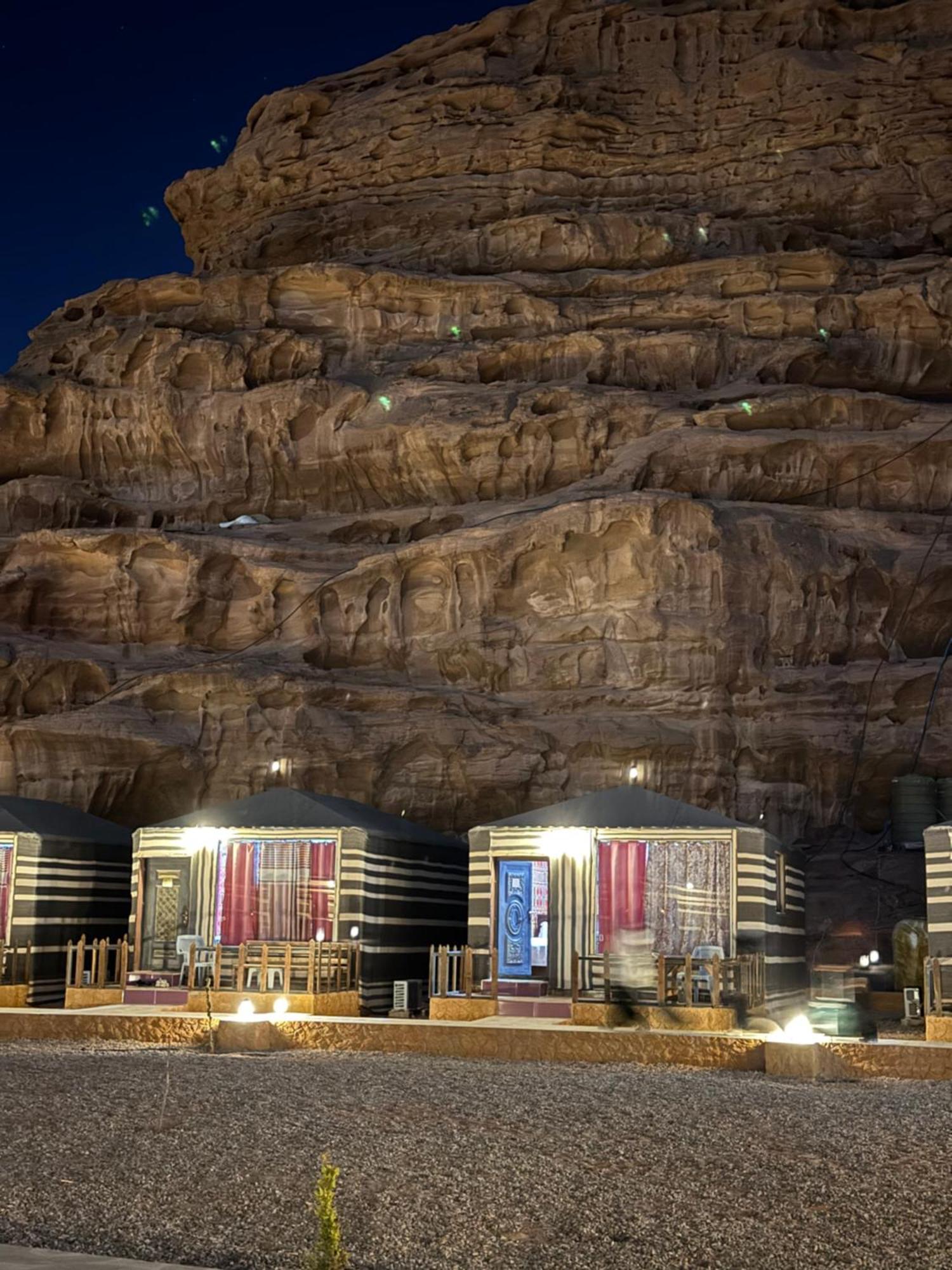 Faisal Wadi Rum Camp Esterno foto